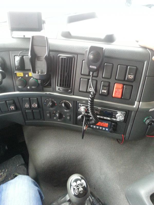 Montaj/Montare Statie radio CB pe TIR