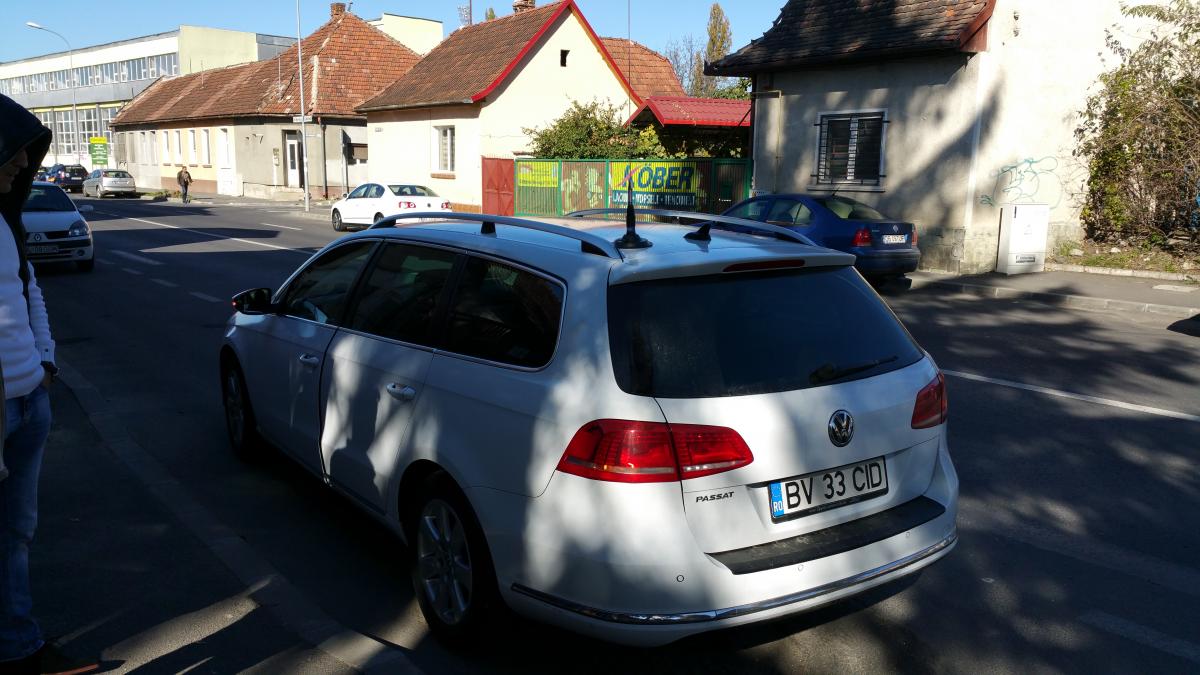 Montaj/Montare Antena radio CB pe VW Passat
